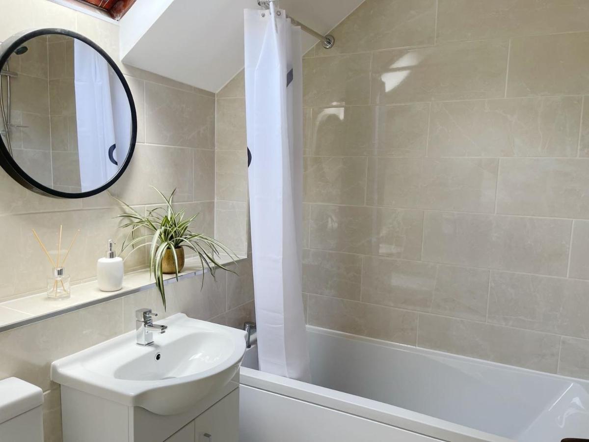 Oxford City Centre House With Parking Apartment Bagian luar foto